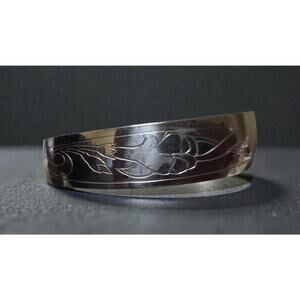 Vintage Handwrought Sterling Silver Child Floral Cuff